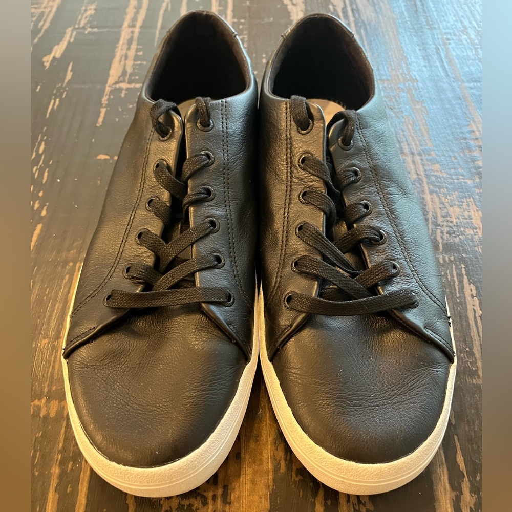Sperry Black Leather Sneakers with White Soles